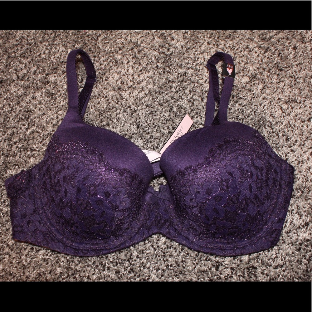 Victoria’s Secret dark purple laced Bra!